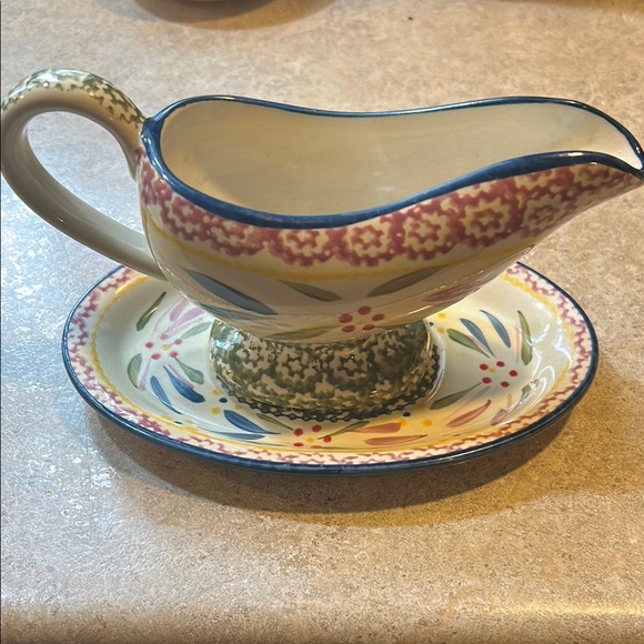 Temptations Other - Temptations Old World Blue 9oz Gravy Boat with Dish